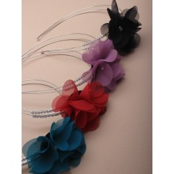 2 row silv wire aliceband with fabric flower and side...