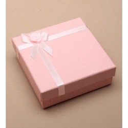 Gift Box - Size : 9x9x3cm Pink satin ribbon gift box...