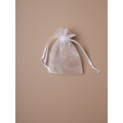 Organza Gift Bag - Size approx: 10 x 75cm White organza...