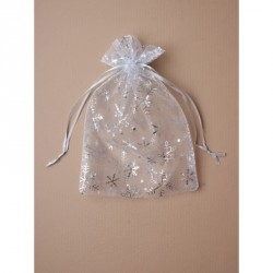 Organza Gift Bag - Size: 22 x 15cm  White organza gift...