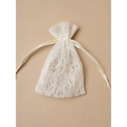 Lace Gift Bag - Size : 15 x 11cm Cream lace drawstring...