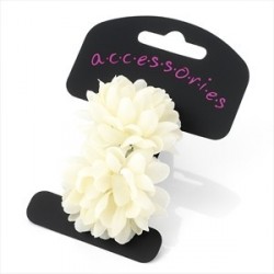 Two piece small ivory colour flower ponio hair set.