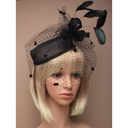 Hatinator Elastic - large black hatinator with spotted...