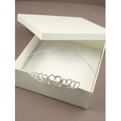 Silv Crystal graduated heart Tiara. Comes in a cream gift...