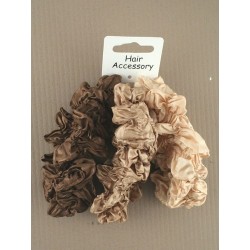Pack of 3 Creased Scrunchies in Naturals.