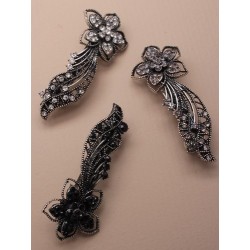 9cm vintage silv barrette with flower and tails. in...
