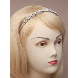 vintage plated crystal and aliceband / tiara. this comes...