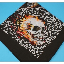 Bandana - Flaming skull black and white bandana