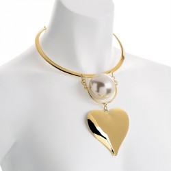 Necklace - Gold and cream pearl colour heart design...
