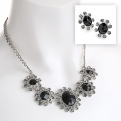 Necklace & Earring set - Rhodium, black diamond and black...