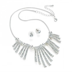 Necklace & Earring set - Silver colour crystal spray...
