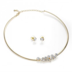 Necklace & Earring set -Gold colour crystal collar set of...