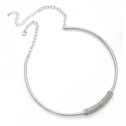Necklace - Shiny silver colour barrel style collar...